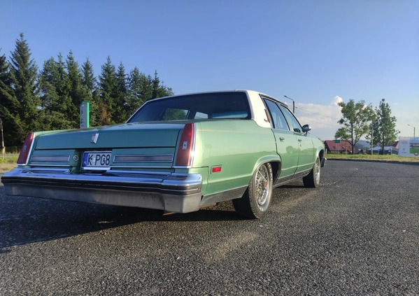 Oldsmobile Regency cena 35000 przebieg: 100000, rok produkcji 1978 z Jędrzejów małe 137